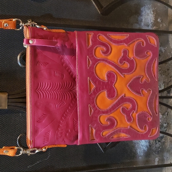 NWOT'S JL Saldivar pink and orange leather crossbody - Picture 6 of 10